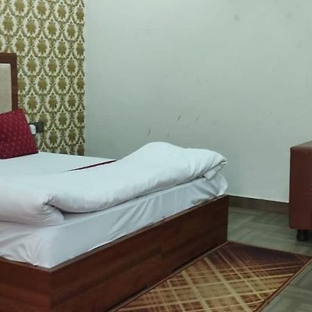 The Singhasan Nd Saffron Hotel Jind Exteriér fotografie